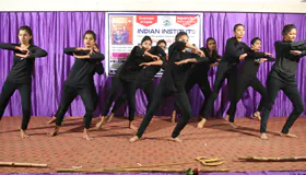 Students participating in seminar at Gujarat’s Best Paramedical Institute
