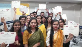 Group photo of students – Indian Institute