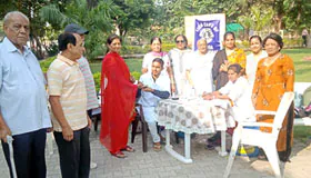 Tribute ceremony at Indian Institute campus